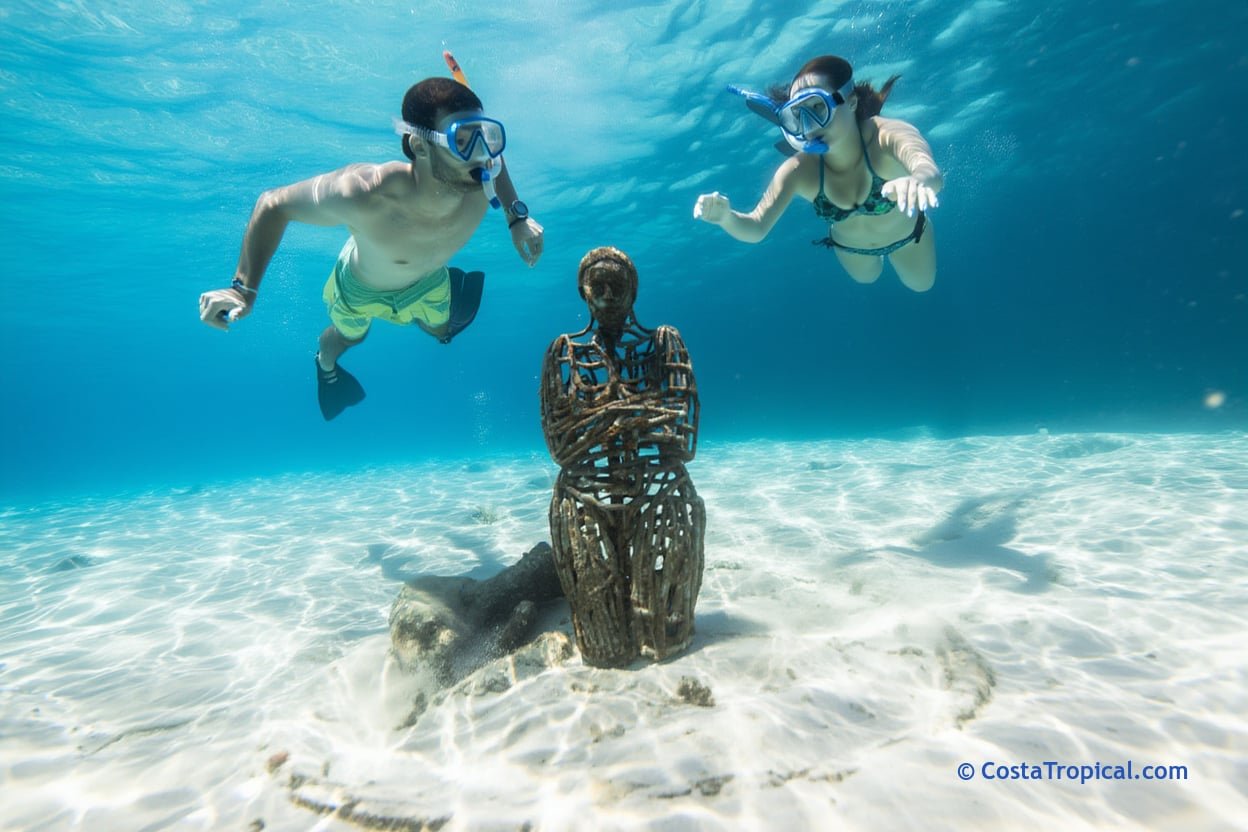 Almuñécar to Open Spectacular Underwater Park 1 Parque Azul de Vida Submarina