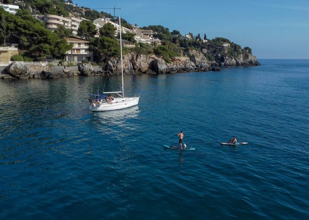 Sailboat with a view of dolphins3