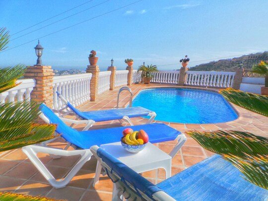 Villa with Large pool