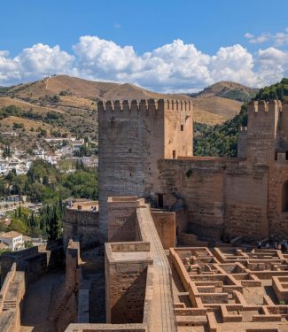 pexels-david-vives-1474251-34136123